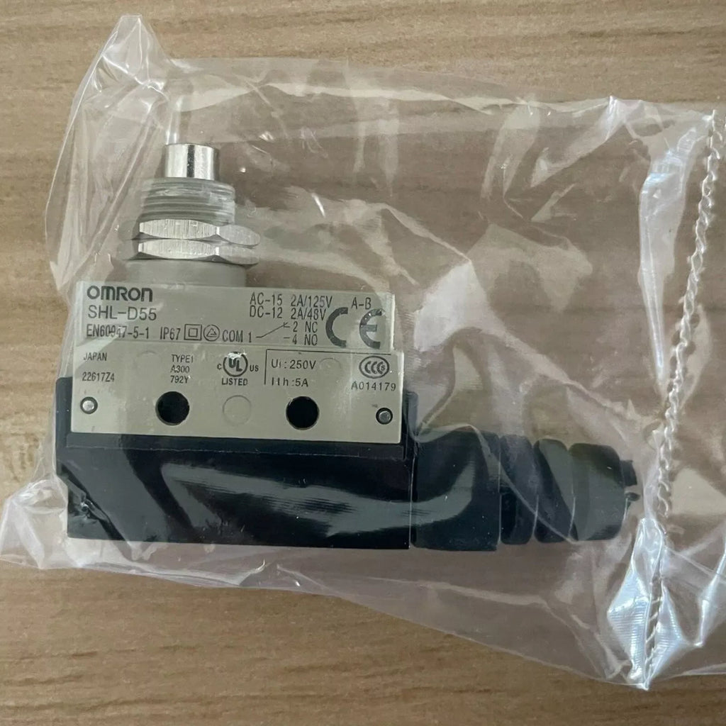 OMRON SHL-D55 Industrial Limit Switch - Durable Mechanical Control - ZYYKZ Test Equipment