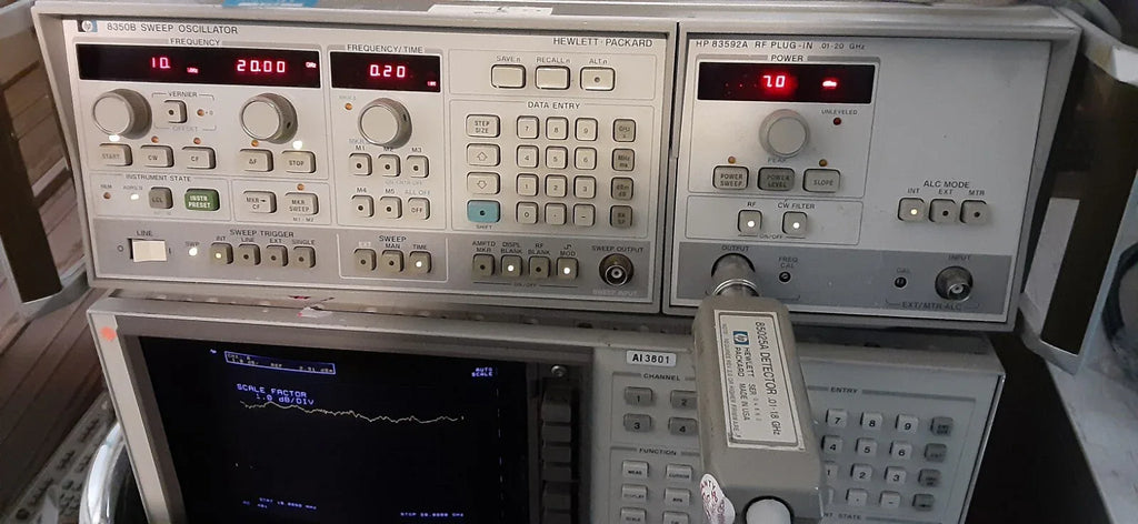 HP 83592A Sweep Oscillator Plug-in Module for Signal Generators - ZYYKZ Test Equipment