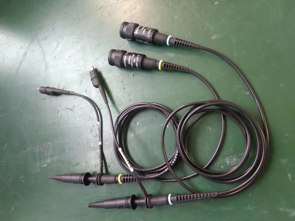 Tektronix TPP0100 100MHz 10X Passive Voltage Probe, 1MΩ / 13pF - ZYYKZ Test Equipment