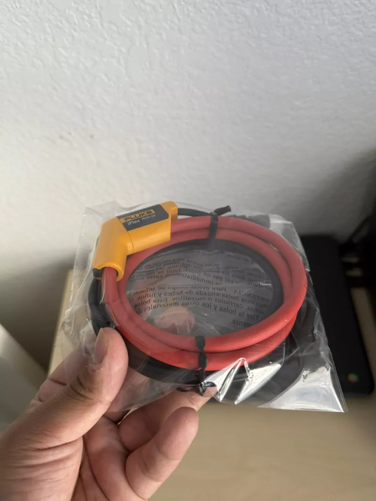 Fluke i17XX-IFLEX1500-24 Flexible Current Probe, 1500A AC, 24-inch - ZYYKZ Test Equipment