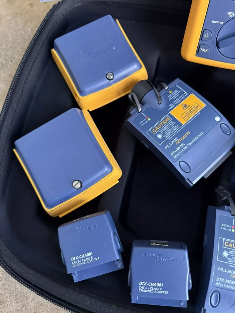 Fluke Networks DTX-1800 CableAnalyzer with SFM2, MFM2 & PLA002 Modules - ZYYKZ Test Equipment