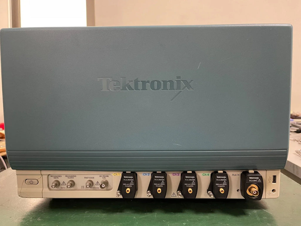 Tektronix DPO71604B 16GHz 4-Channel Digital Phosphor Oscilloscope 50GS/s - ZYYKZ Test Equipment