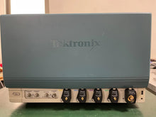 Load image into Gallery viewer, Tektronix DPO71604B 16GHz 4-Channel Digital Phosphor Oscilloscope 50GS/s - ZYYKZ Test Equipment