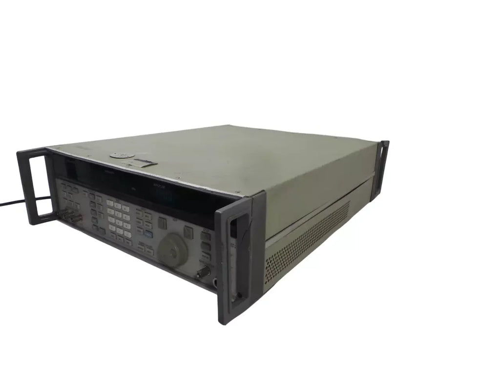 Fluke 6080A/AN Synthesized RF Signal Generator 500 kHz to 1024 MHz - ZYYKZ Test Equipment