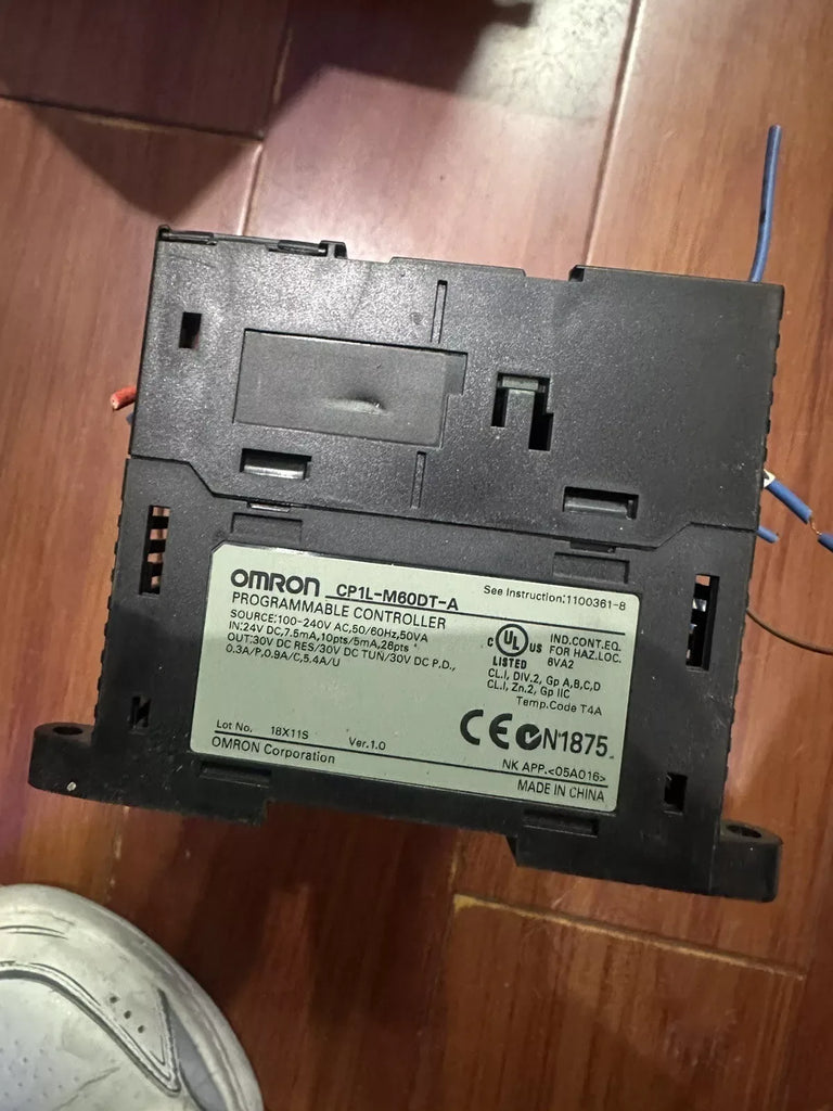 Omron CP1L-M60DT-A Advanced Programmable Logic Controller (PLC) for Industrial Automation - ZYYKZ Test Equipment